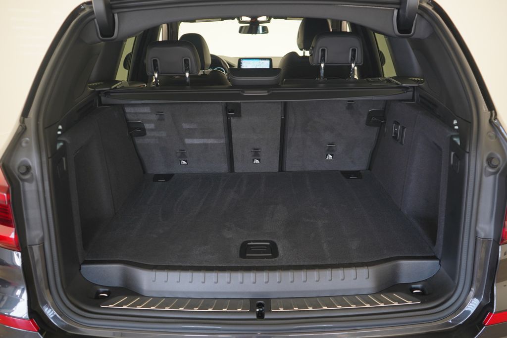 Thumbnail: 2019 BMW X3 - 12