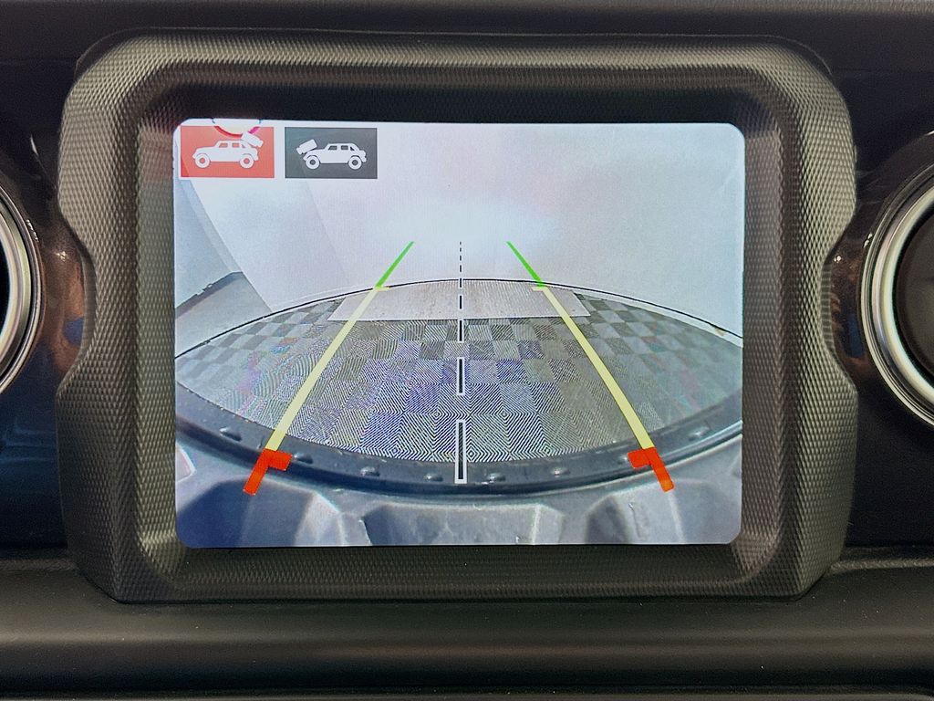 Thumbnail: 2021 Jeep Wrangler - 14