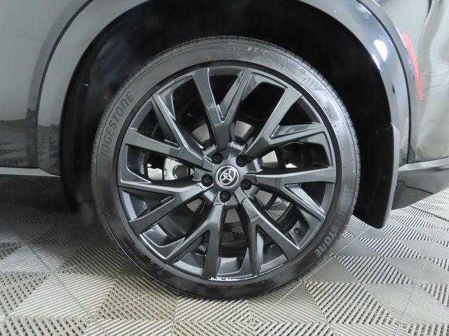 Thumbnail: 2025 Toyota Crown Signia - 31