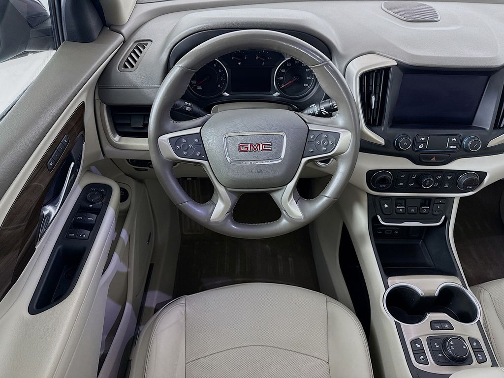 Thumbnail: 2020 GMC Terrain - 10