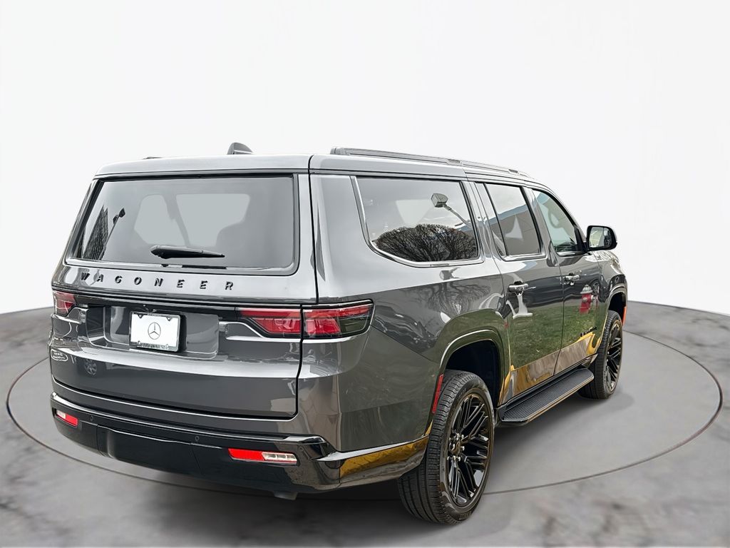 Thumbnail: 2025 Jeep Wagoneer - 7