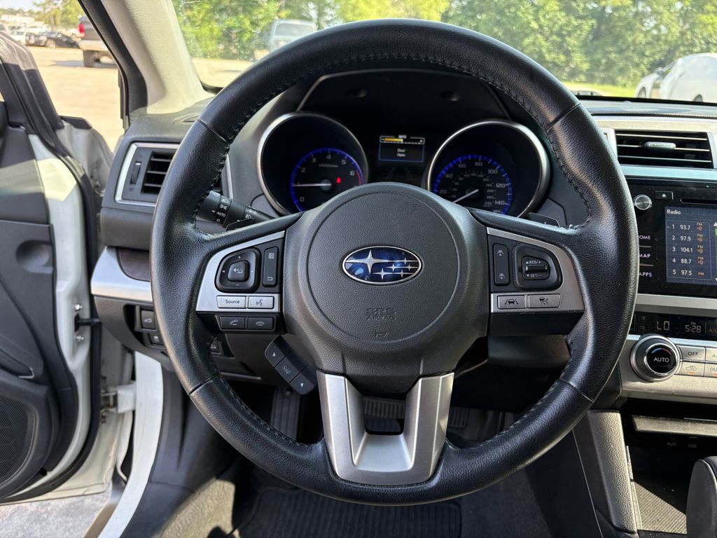 2016 Subaru Outback 2.5i White at Gullo Toyota