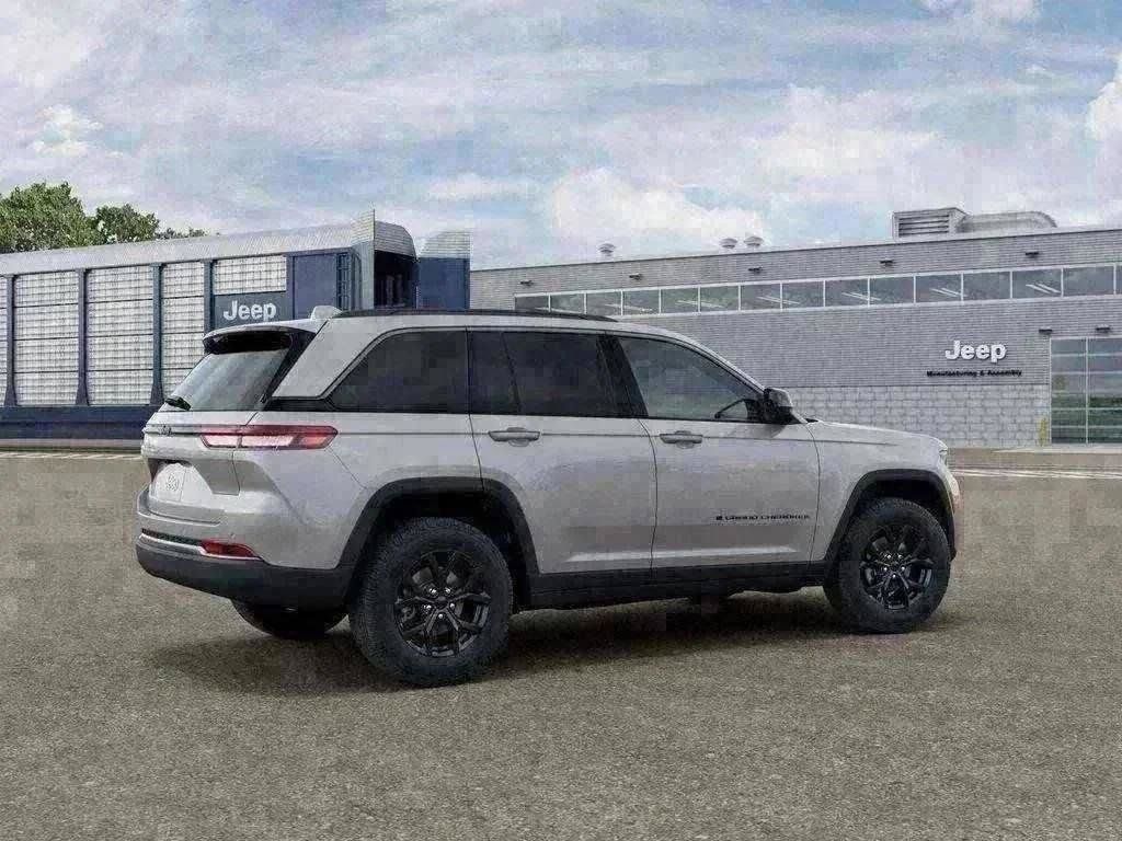 New 2026 Jeep Grand Cherokee SUV