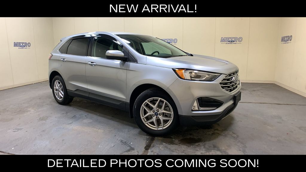 Silver Metallic 2021 Ford Edge SUV / Crossover All-Wheel Drive 8-Speed Automatic