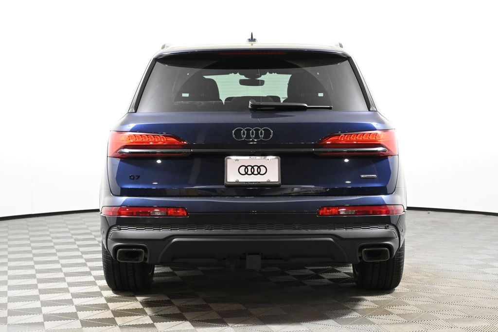 2025 Audi Q7  6