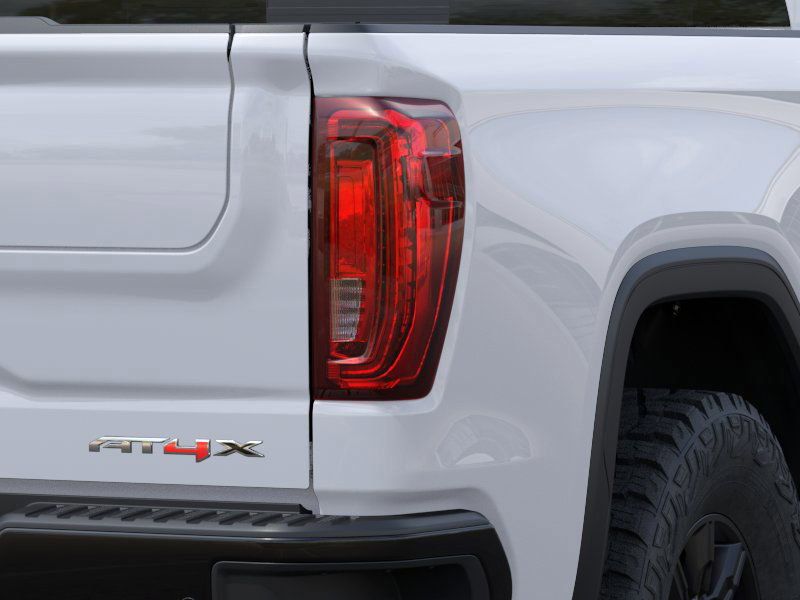 2025 GMC Sierra 1500 AT4X 11