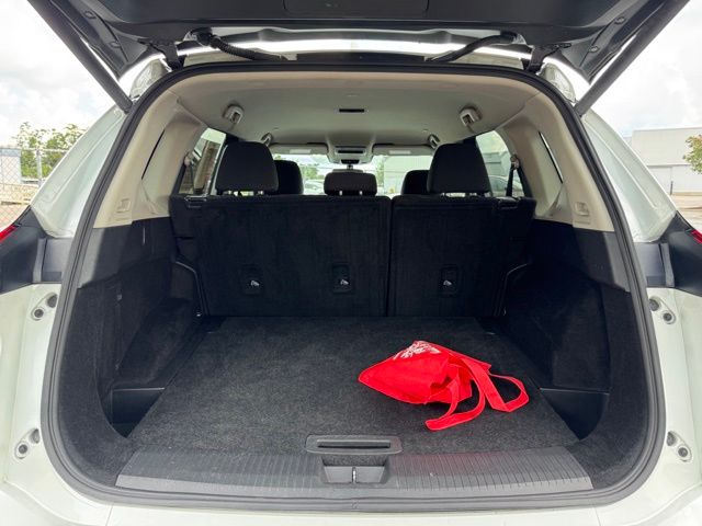 Used 2024 Nissan Rogue SUV