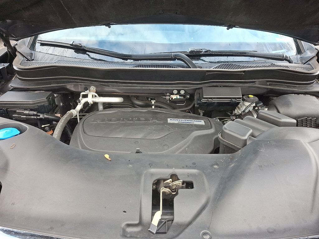 Thumbnail: 2016 Honda Pilot - 30