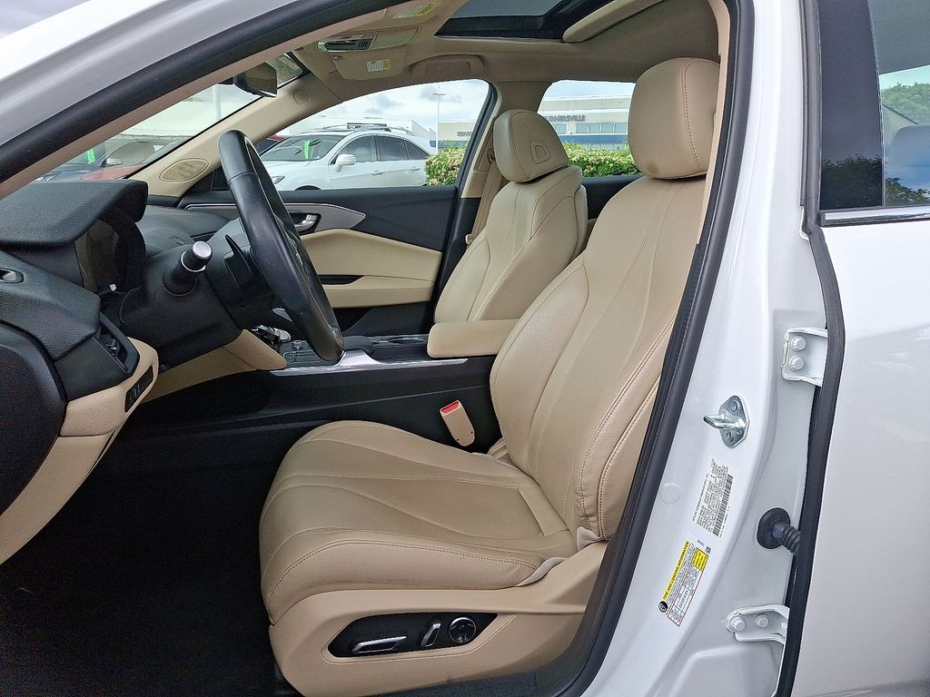 2021 Acura TLX Base 13