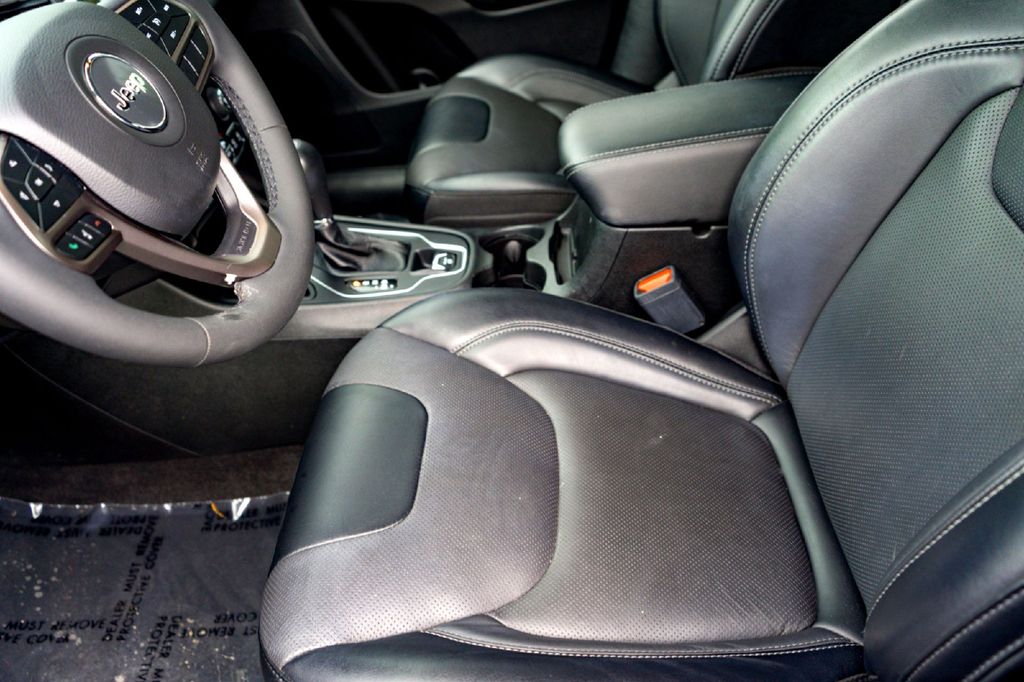 Used Car 2022 Jeep Cherokee  Latitude Lux For Sale Under $25,000 In Taylor, Texas