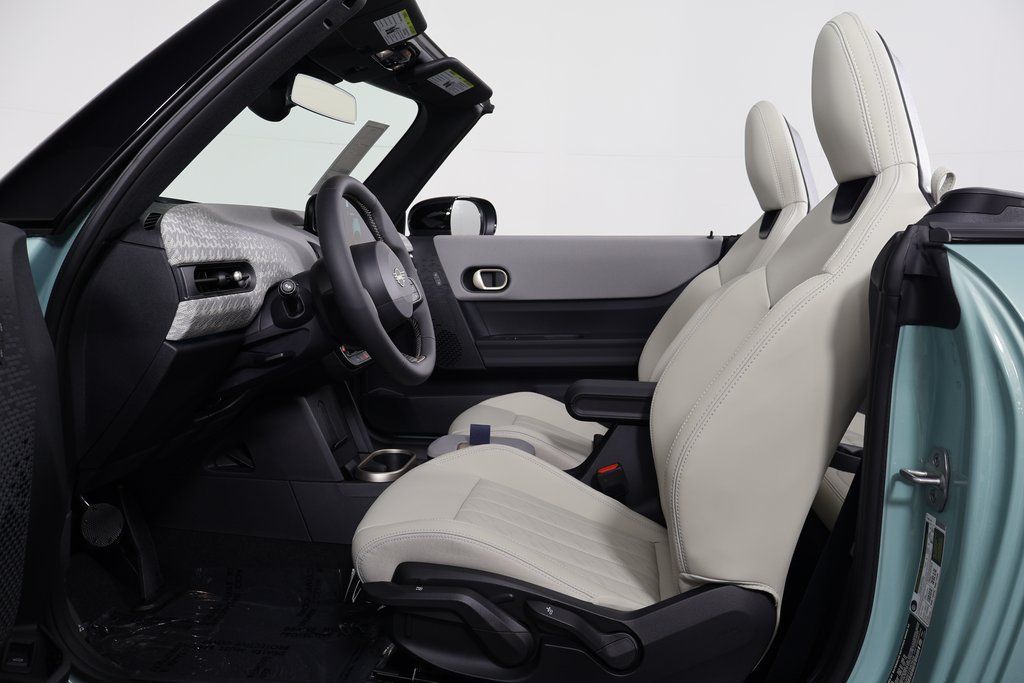 Thumbnail: 2026 MINI Cooper - 5