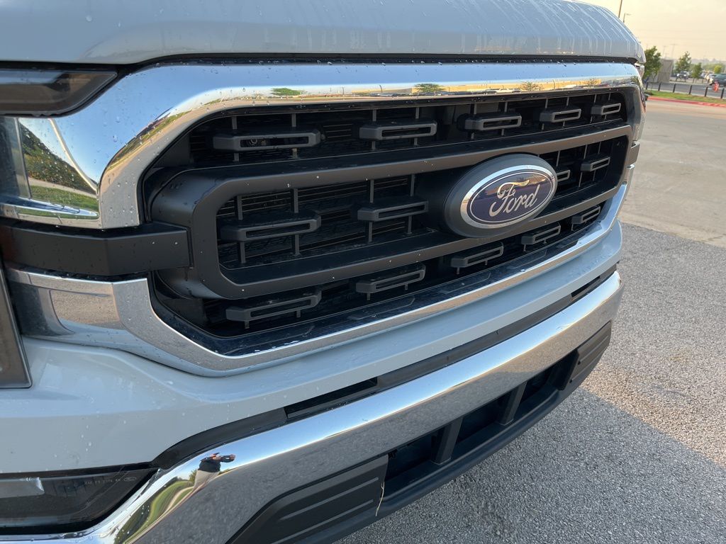 2023 Ford F-150 XLT 13