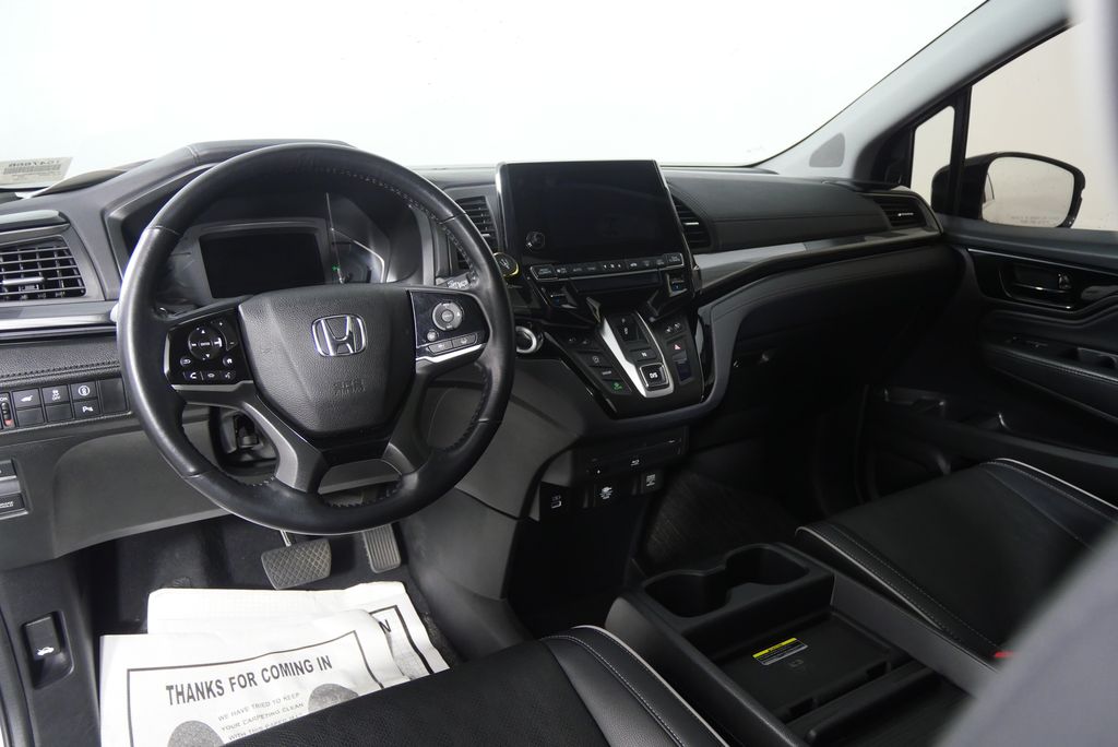 Thumbnail: 2022 Honda Odyssey - 21
