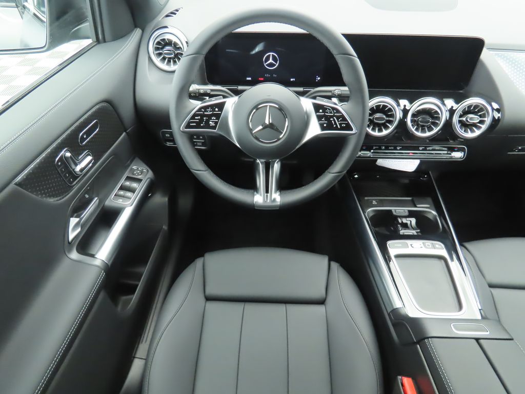 Thumbnail: 2026 Mercedes-Benz GLA - 11