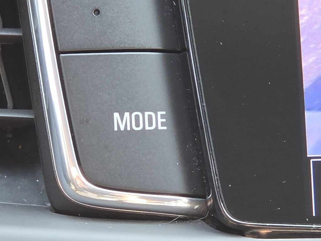Used 2020 Silver Buick Premium Group image 10