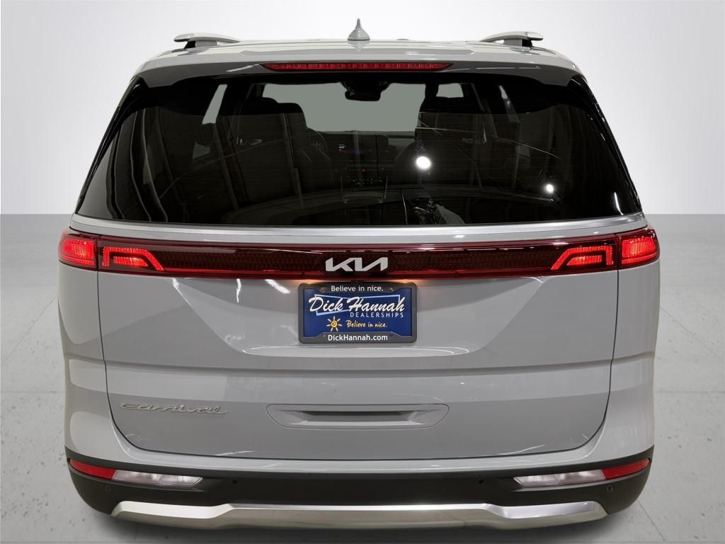 2022 Kia Carnival SX