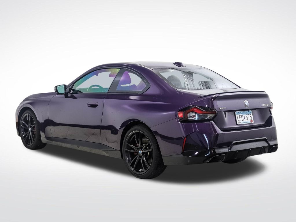 Thumbnail: 2024 BMW 2 Series - 3