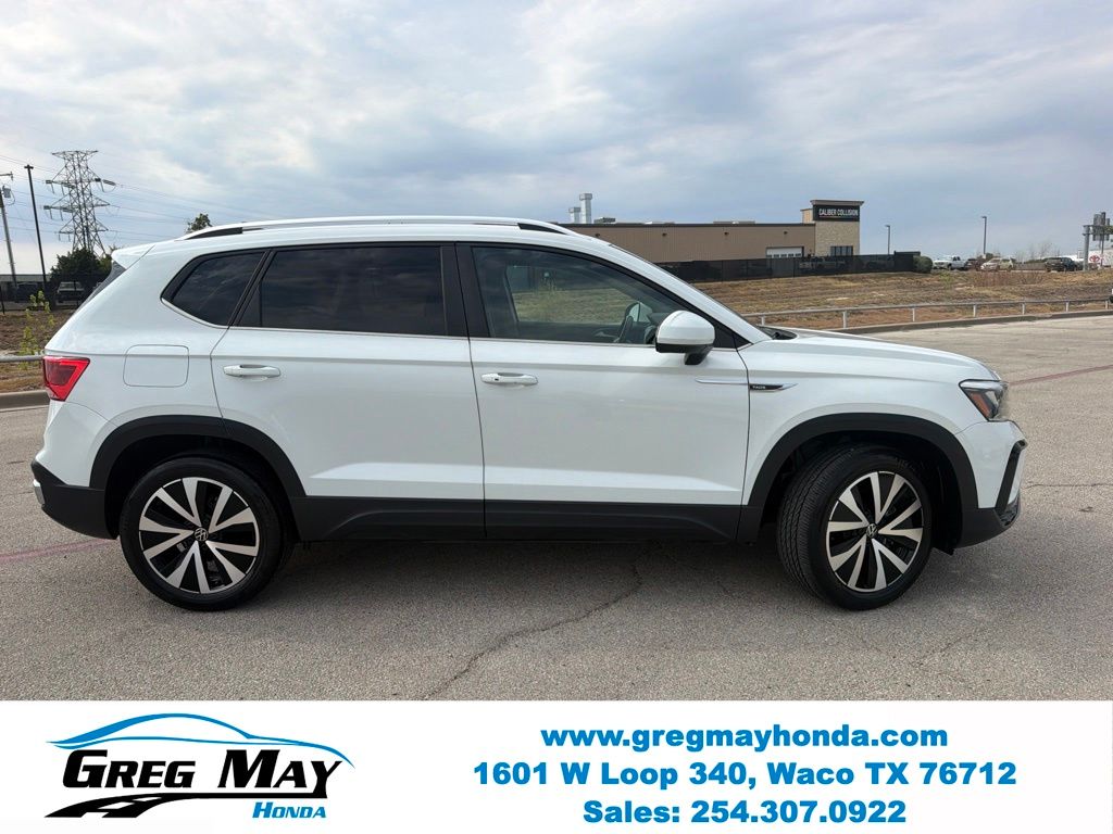 2022 Volkswagen Taos 1.5T SE - 1