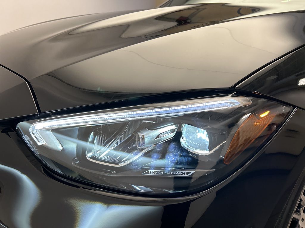 Thumbnail: 2026 Mercedes-Benz C-Class - 9