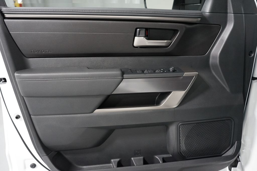 Thumbnail: 2026 Toyota Tundra - 31