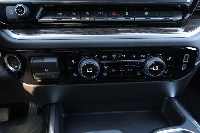 Thumbnail: 2026 Chevrolet Silverado 1500 - 26