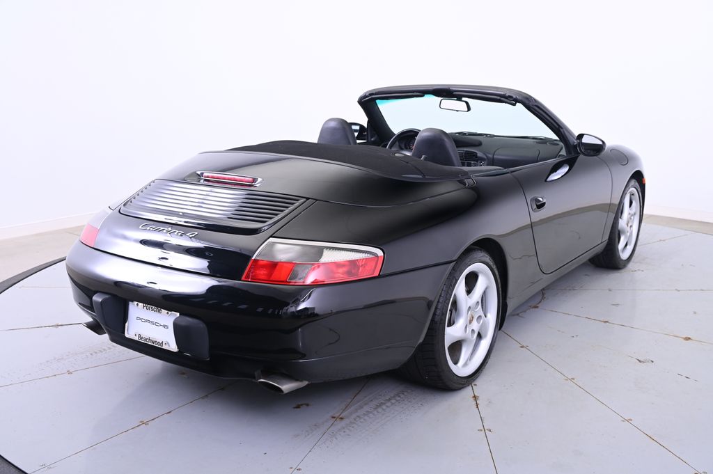 1999 Porsche 911 Carrera 7