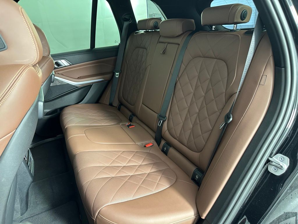 Thumbnail: 2023 BMW X5 - 25