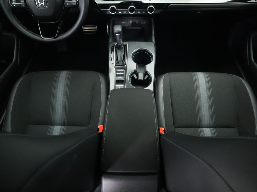 2025 Honda Civic Sport 16
