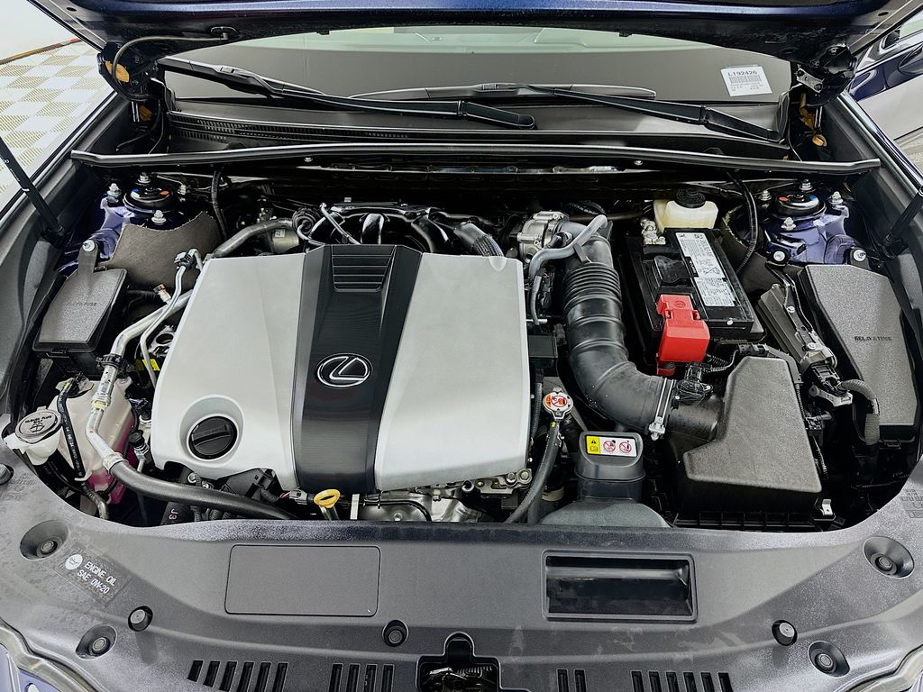 2025 Lexus ES 350 31