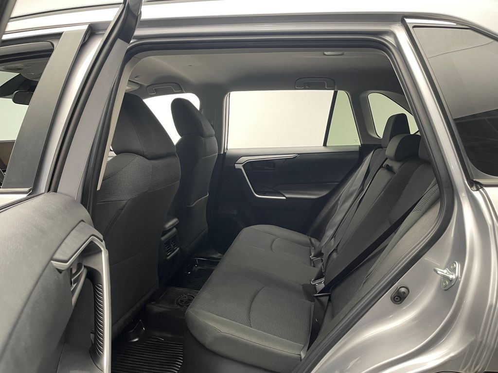 Thumbnail: 2023 Toyota RAV4 - 32