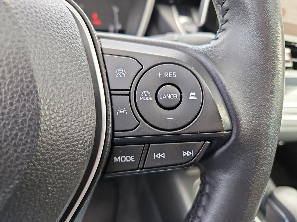 2024 Toyota Corolla Hybrid XLE - 11