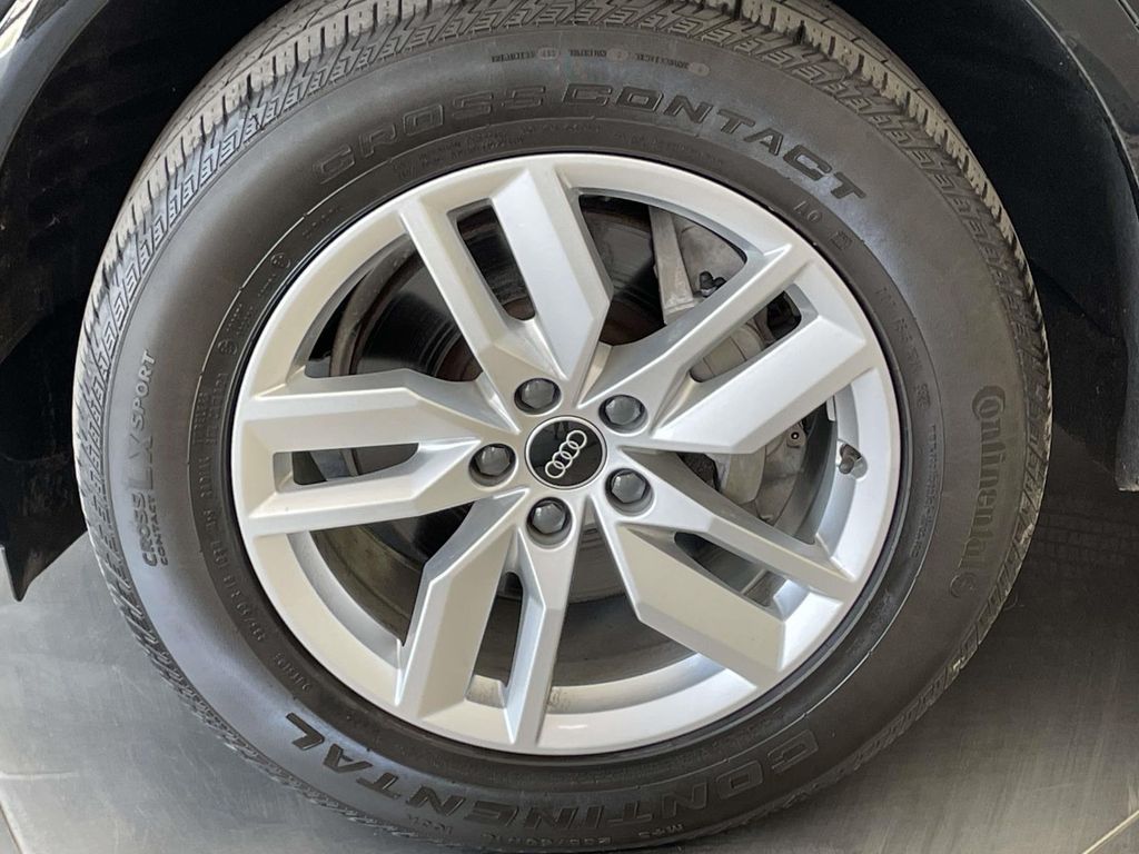 2023 Audi Q5 45 S line Premium - 10