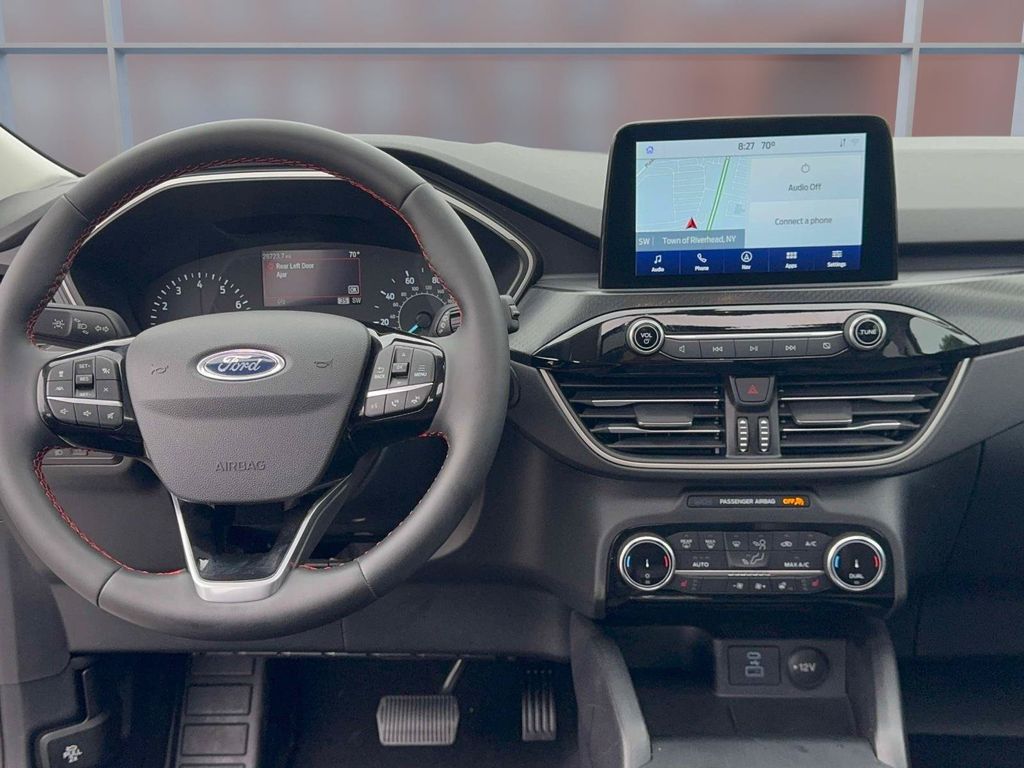 Used 2022 Ford Escape SUV