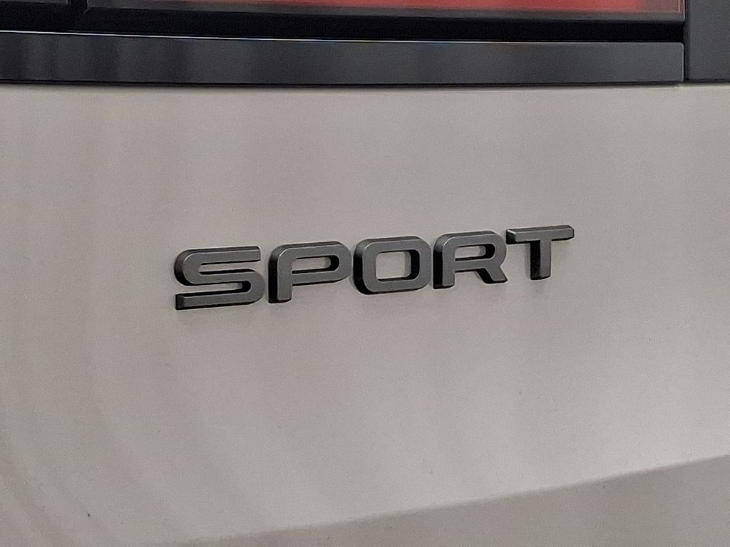 Thumbnail: 2025 Land Rover Range Rover Sport - 21