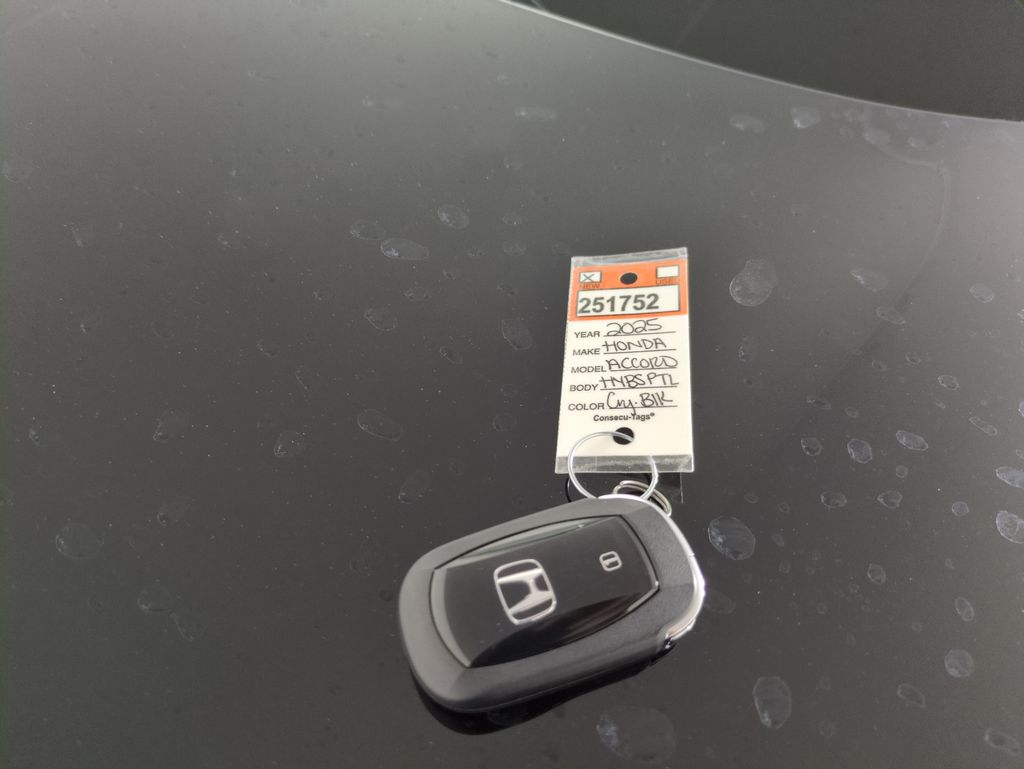 New 2025 Honda Accord Hybrid For Sale in Fort Wayne, IN