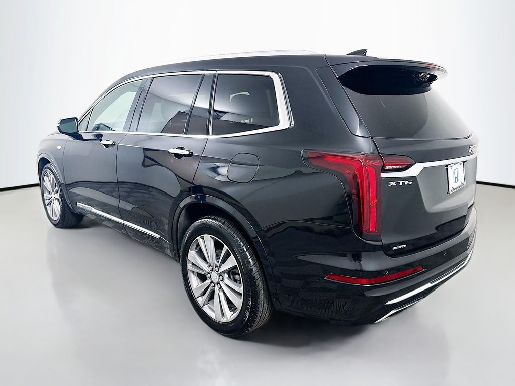 Thumbnail: 2022 Cadillac XT6 - 7