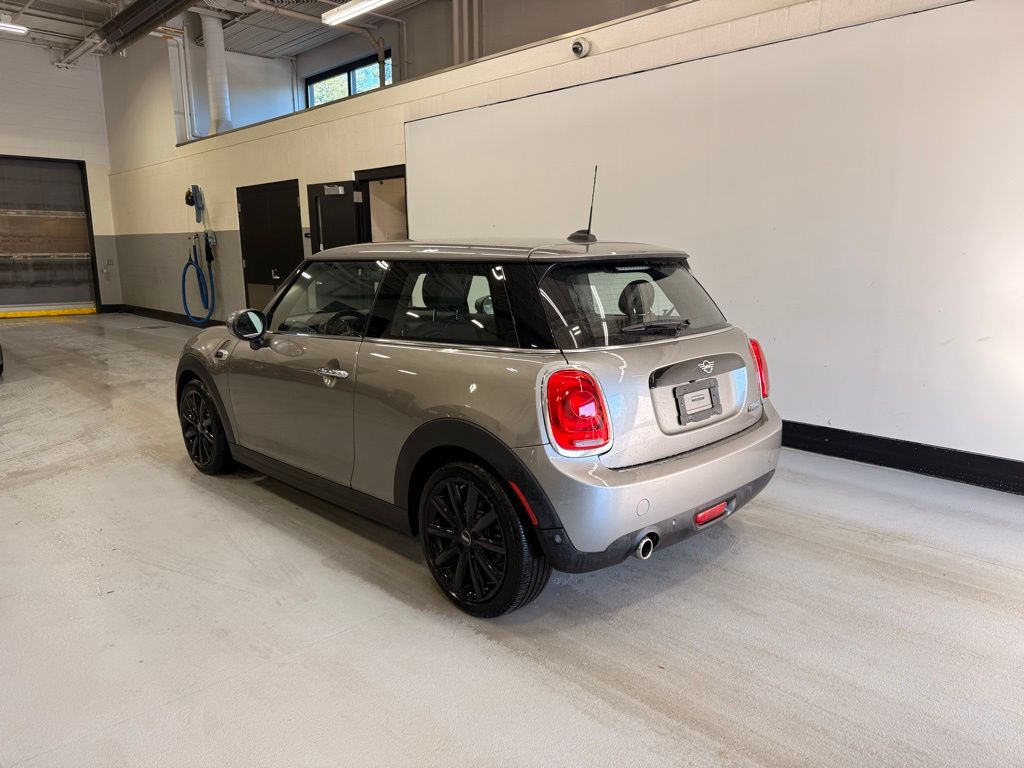 Thumbnail: 2020 MINI Cooper - 3