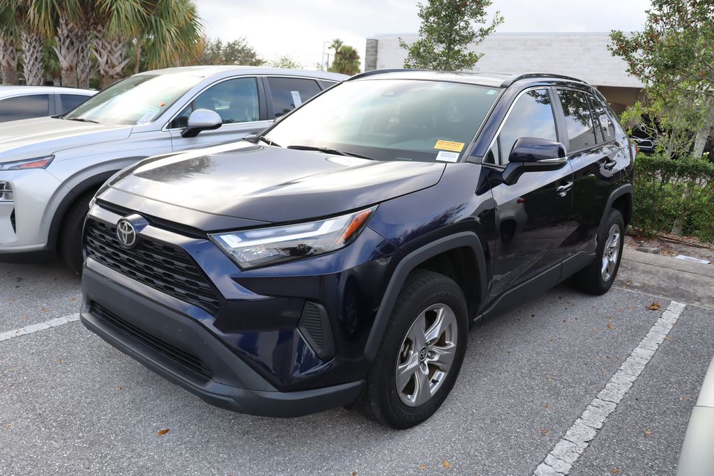 2022 Toyota RAV4 XLE -
                West Palm Beach, FL