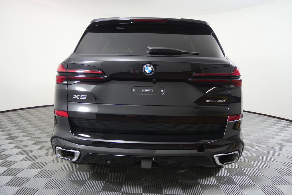Thumbnail: 2026 BMW X5 - 4