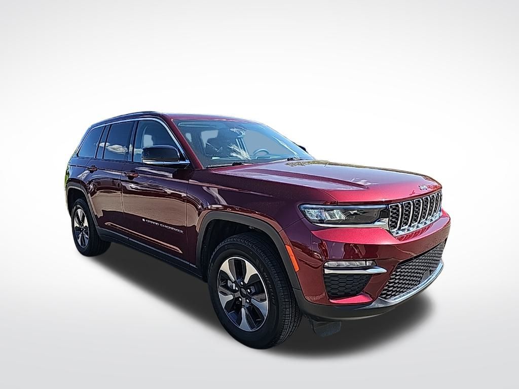 2022 Jeep Grand Cherokee Base 4xe 3