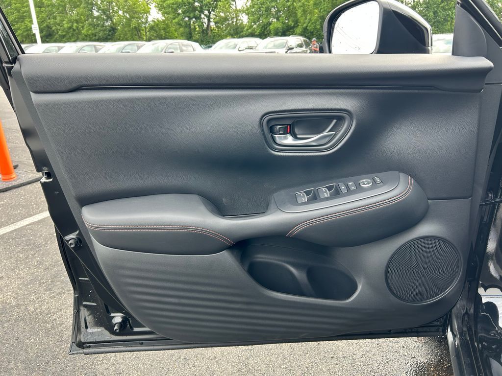 Thumbnail: 2027 Honda HR-V - 17