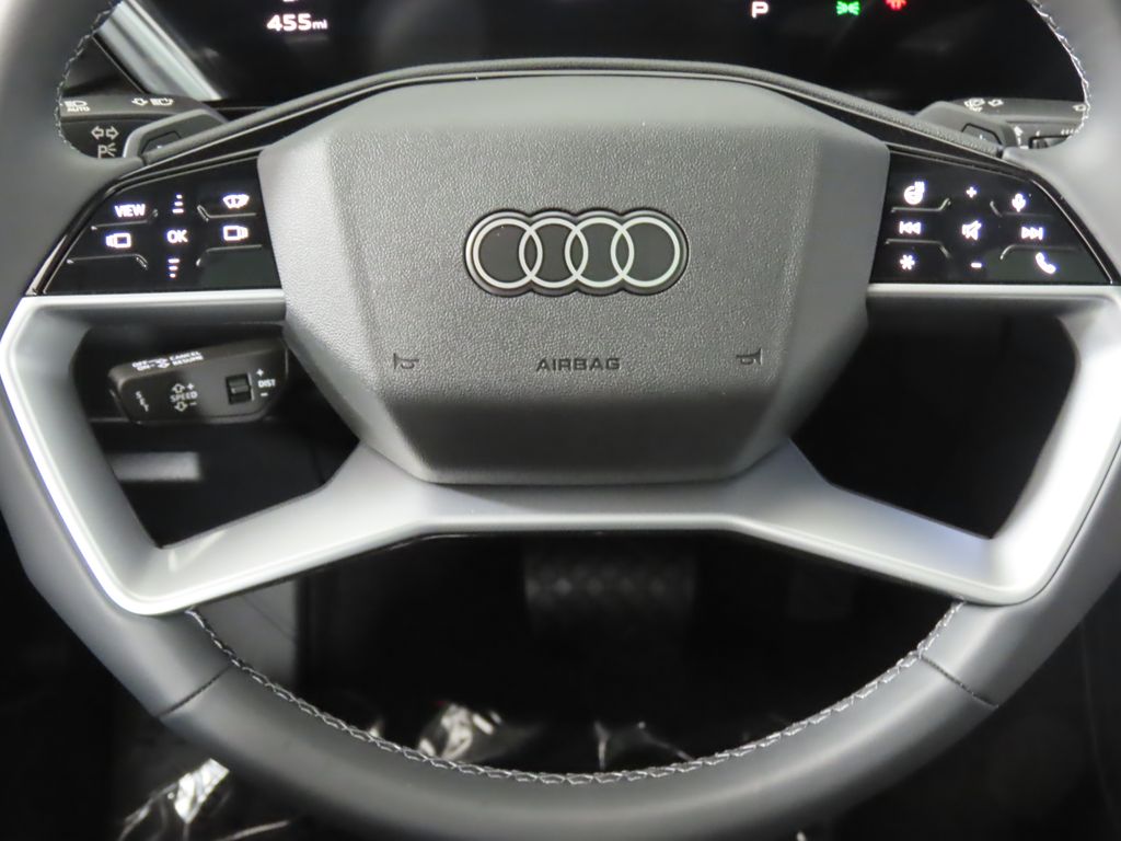 Thumbnail: 2025 Audi Q5 - 14