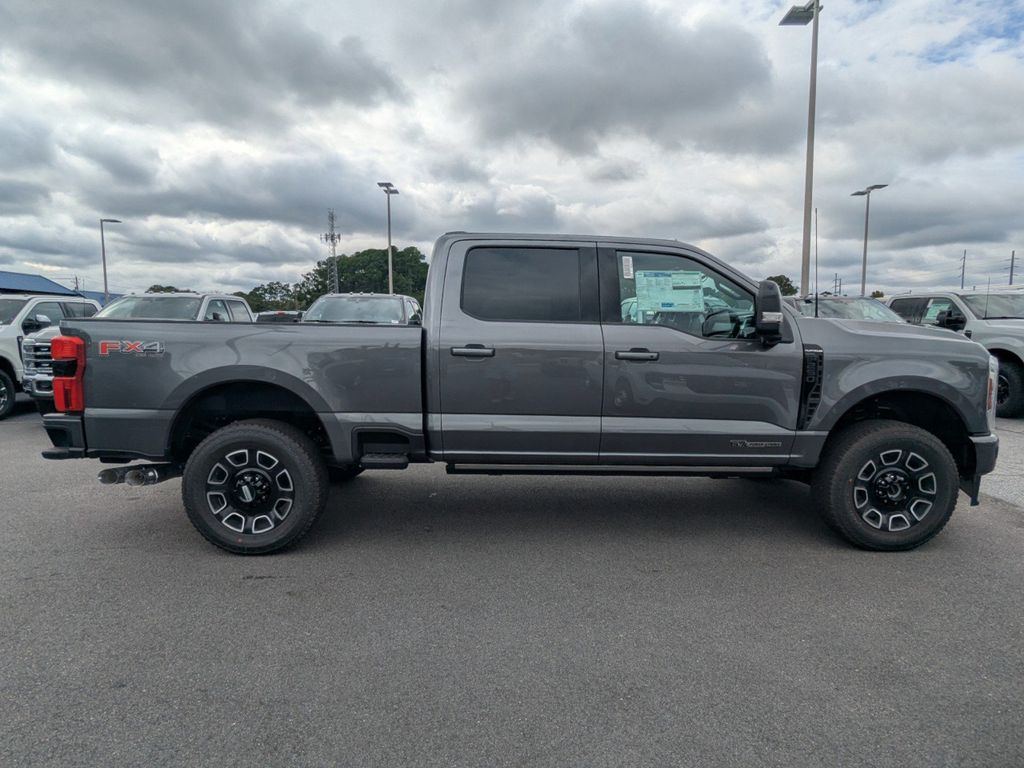 2026 Ford Super Duty F-250 SRW Platinum