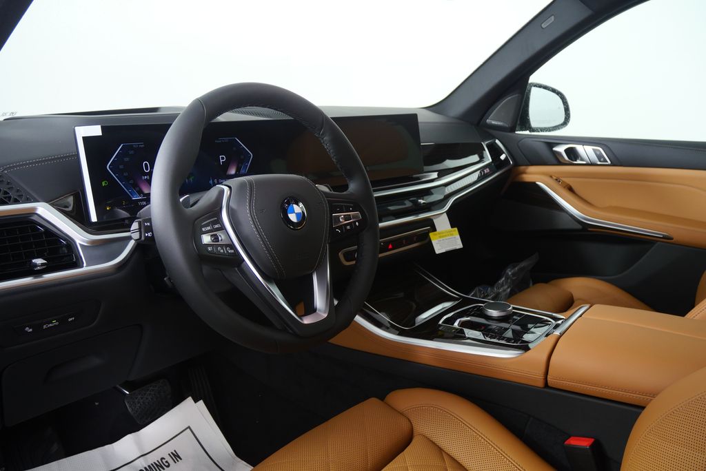 Thumbnail: 2026 BMW X5 - 12