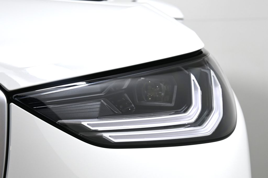 Thumbnail: 2026 BMW X3 - 11