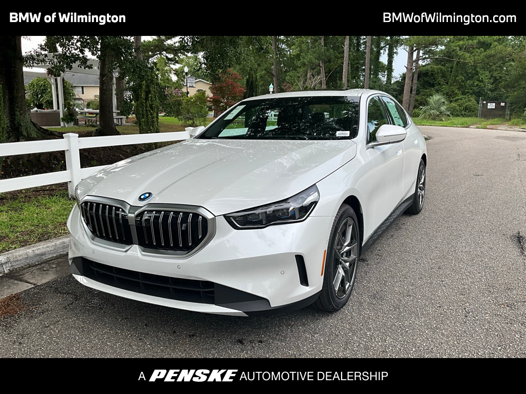 2024 BMW i5 eDrive40 -
                Wilmington, NC