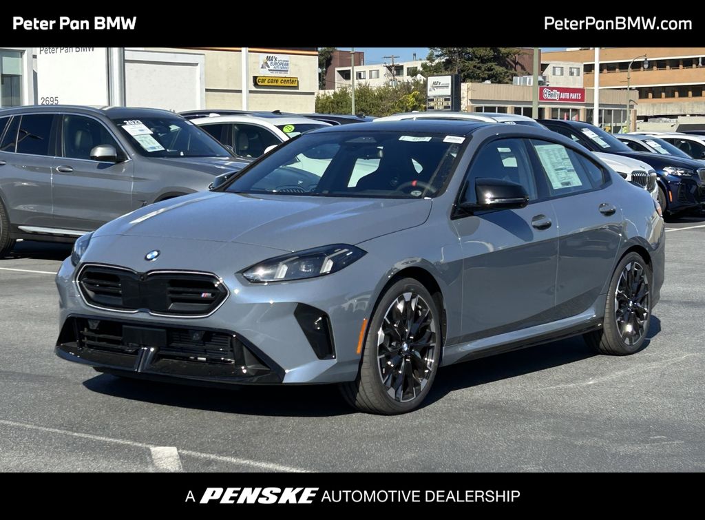 Thumbnail: 2026 BMW 2 Series - 1