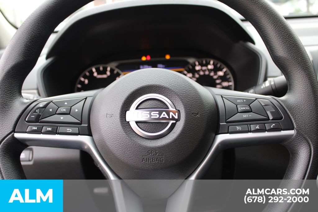 Used 2025 Gray Nissan 2.5 SV image 27