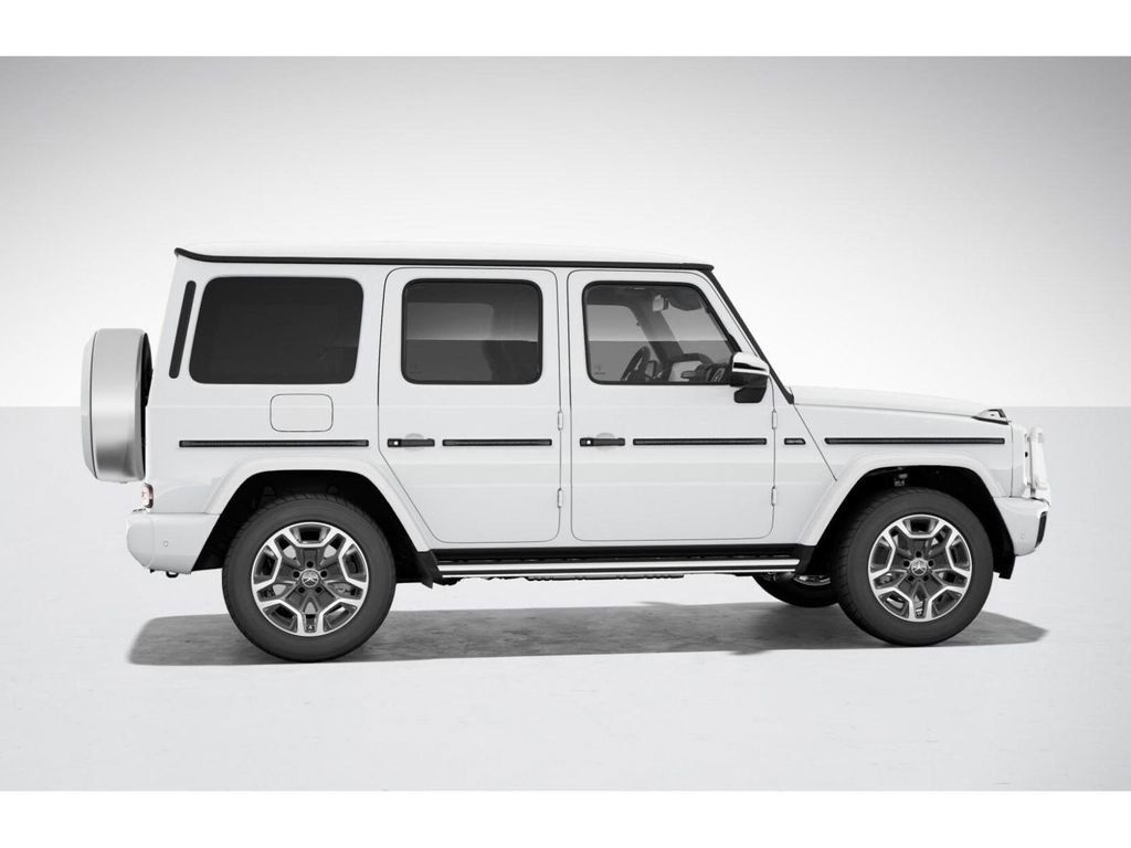 2025 Mercedes-Benz G-Class G 550 17