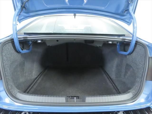 Thumbnail: 2026 Volkswagen Jetta - 28